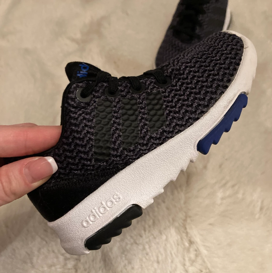 Adidas barngympaskor strl 24