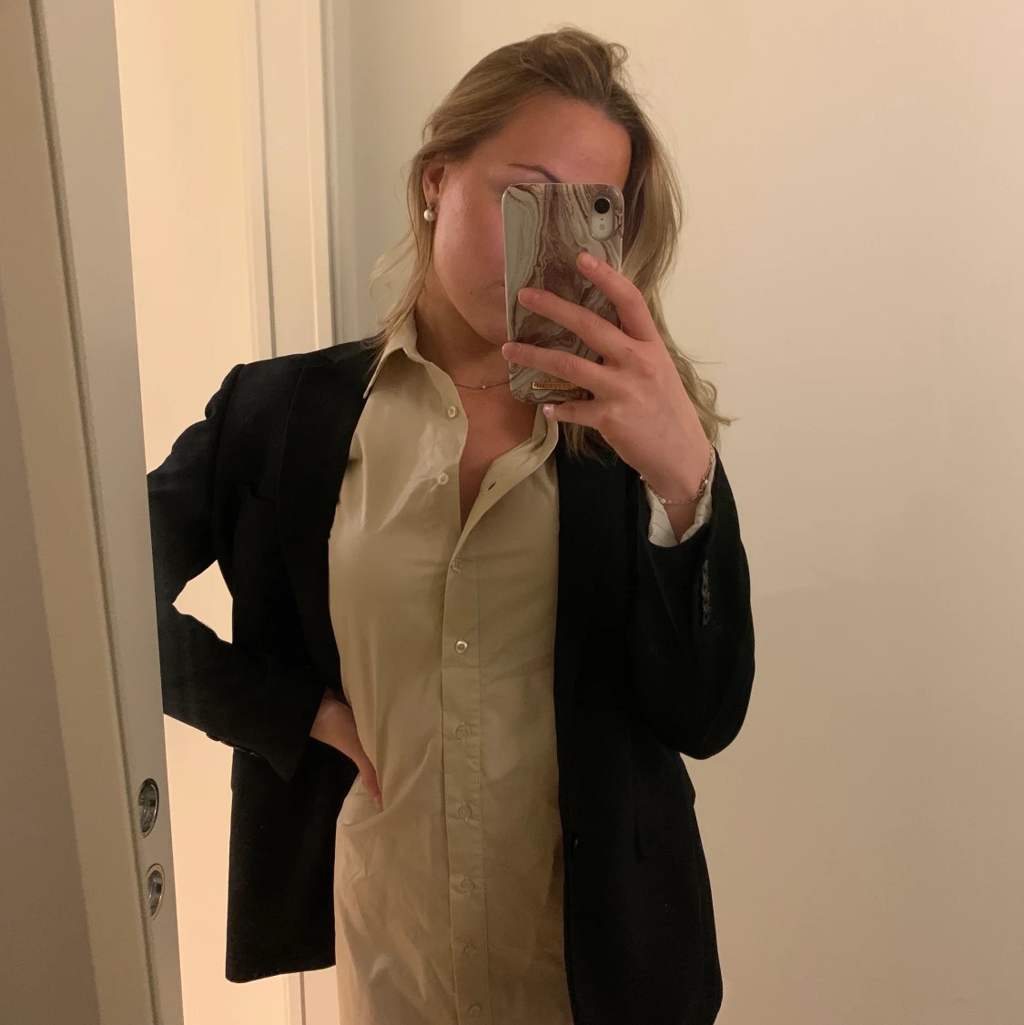 Beige klänning - 90