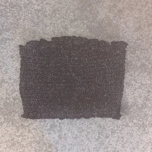 Fest topp  - Säljer denna sjukt snygga fest toppen i storlek XS-S för den är ganska stretchig💞