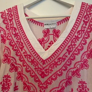 One season  - Underbar klänning från One Season i strl M