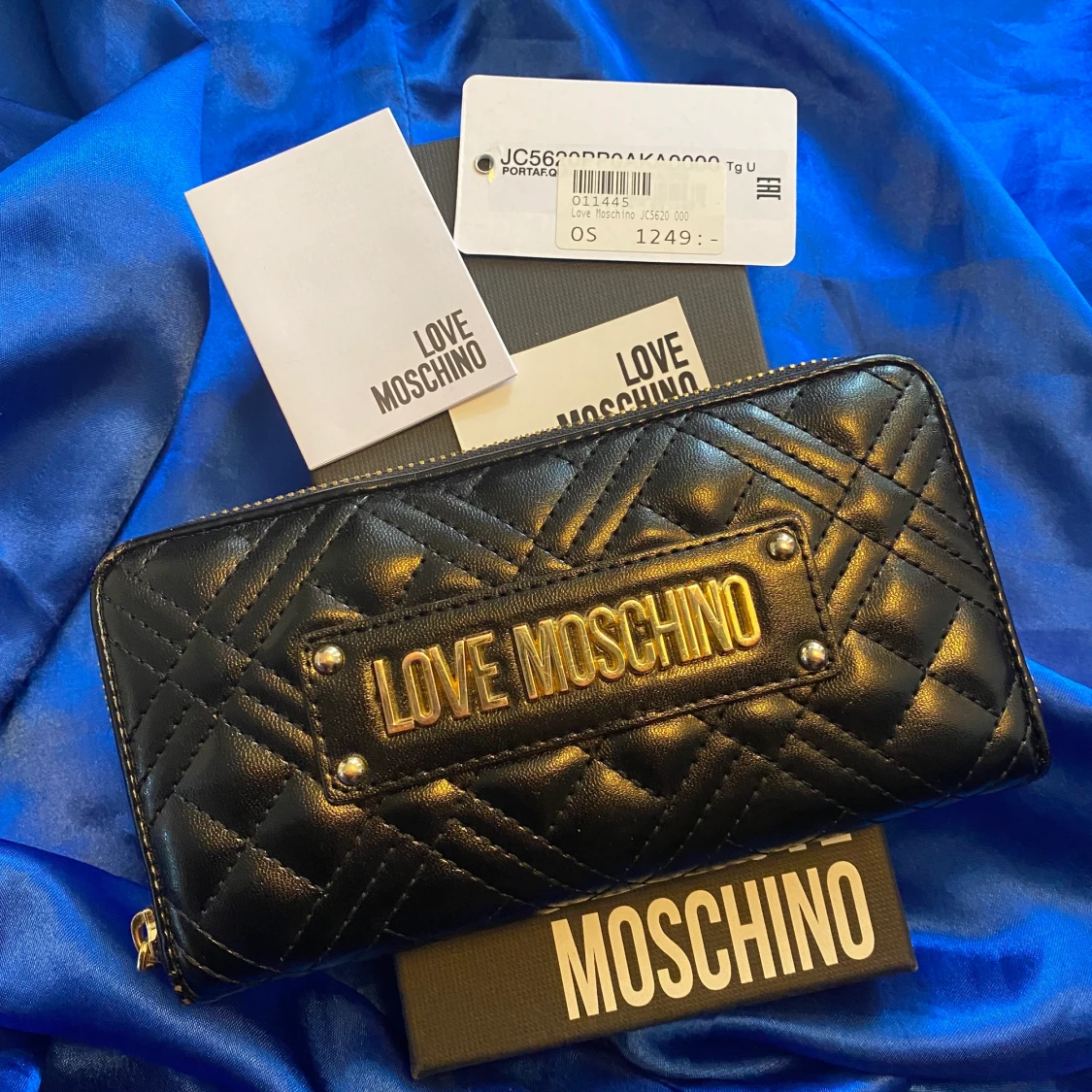 Moschino Plånbok  - 90