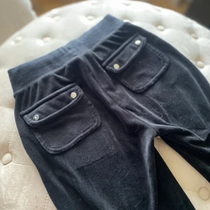 Juicy couture byxor - Juicy byxor med fickor storlek xxs   Frakt tillkommer 