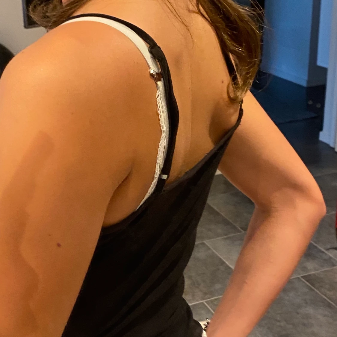 svart justerbart linne - 90