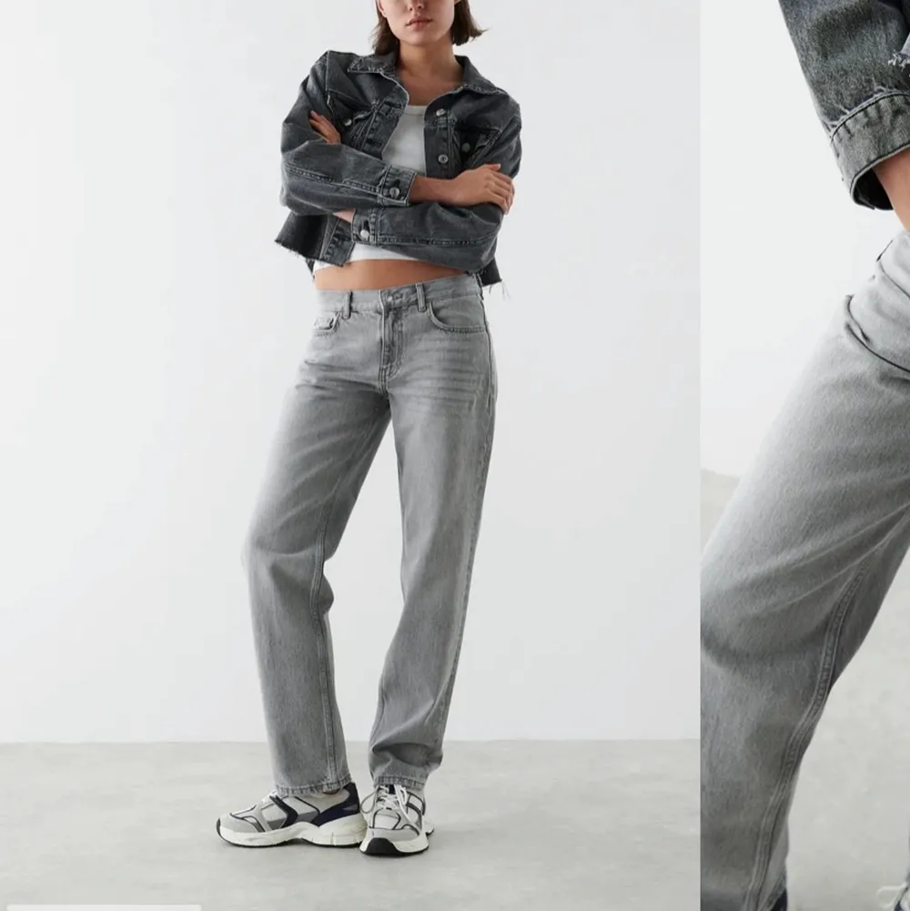 Säljer dessa populära slutsålda Gina jeans som är helt oandvända men säljer då dom är lite förstora på mig💕. Jeans & Byxor.