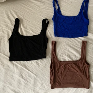 Linne  - 3 linnen i stl XS från shein! Köptes i sommras men är nästintill helt oanvända! Köp en för 39kr + frakt eller alla 3 för 100kr+frakt!💕 skriv privat vid frågor