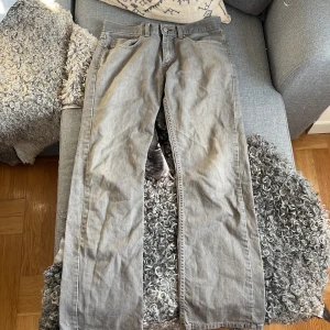 Levis jeans -  straight Levis jeans gråa