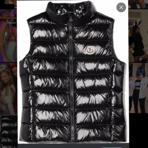 Monclerväst strl 1/S - Kostar ca 9000kr ny, säljes för 4000! Lånad bild så hör av er så fotar jag den
