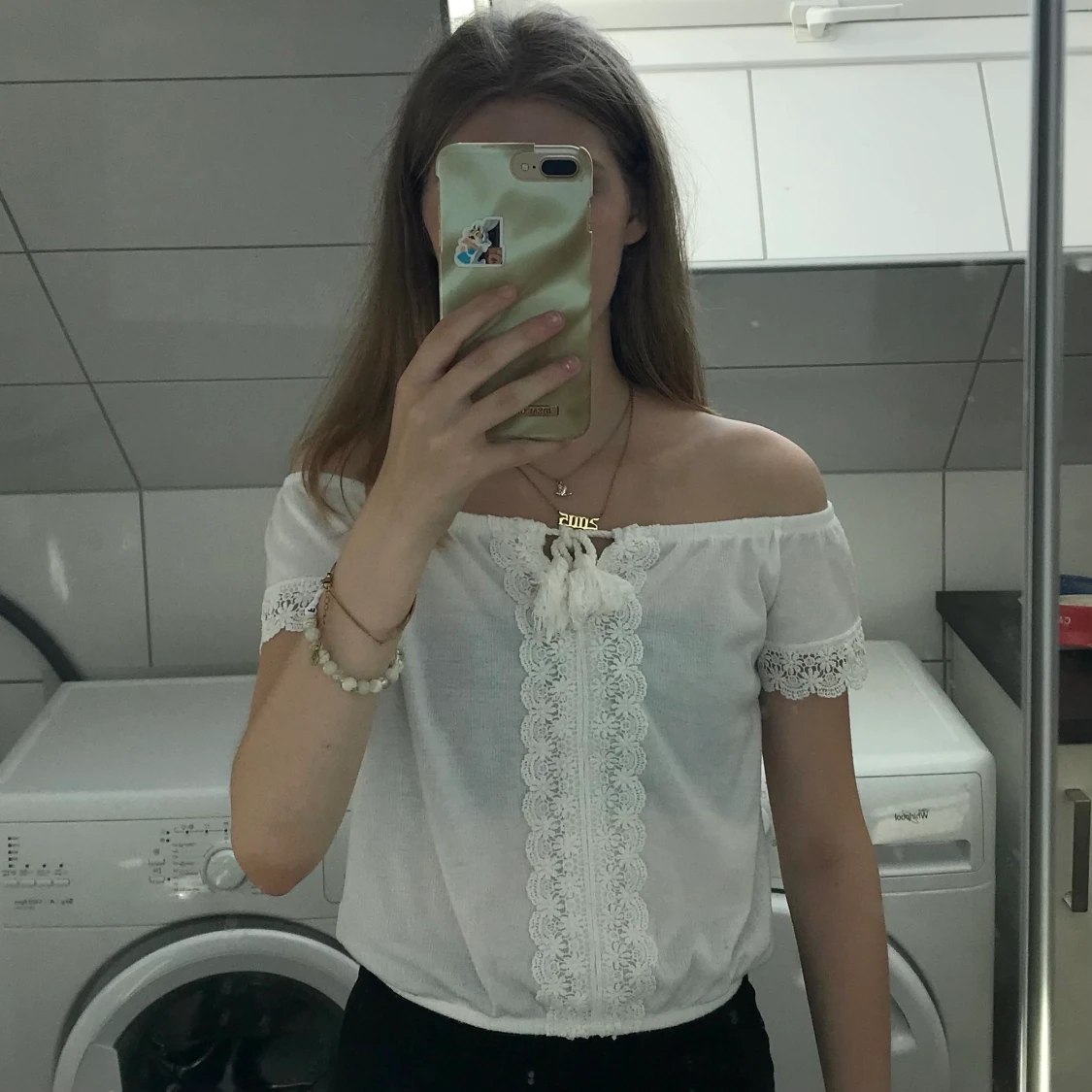 Offshoulder sommartopp