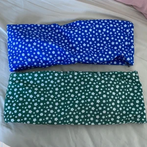 bandau bikini - Bandaubikini som aldrig är använda. Säljer båda tillsammans. 