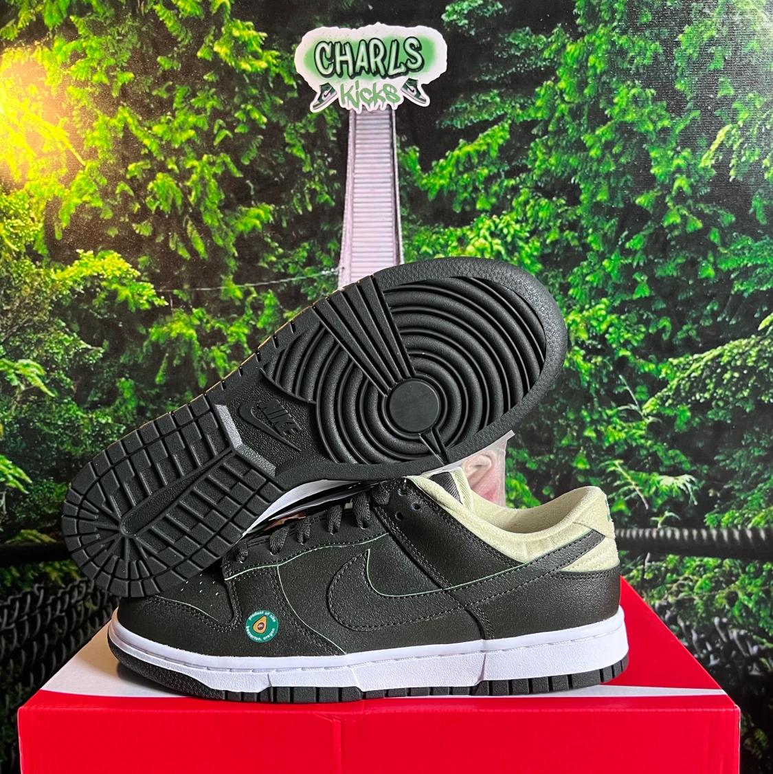 Nike Dunk Low LX “Avocado” 🥑 - 90