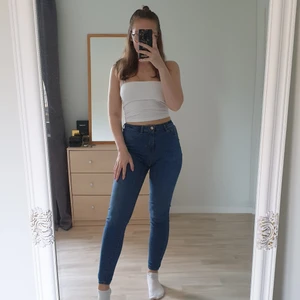 Blå jeans - Blå jeans från gina tricot