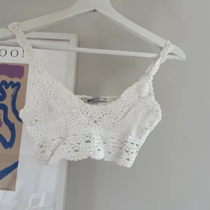 Virkad topp - Så söt virkad topp från Ginatricor i strl XS, säljs för 80kr + frakt!🤍