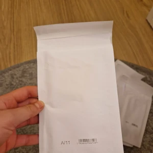 Bubbel mailers  - Obs tryck ej på köp nu!!!🚫 Hej! Nu säljer jag bubbel mailers. Det är en sorts kuver fast bubbelplast i så inget går sönder när man postar!