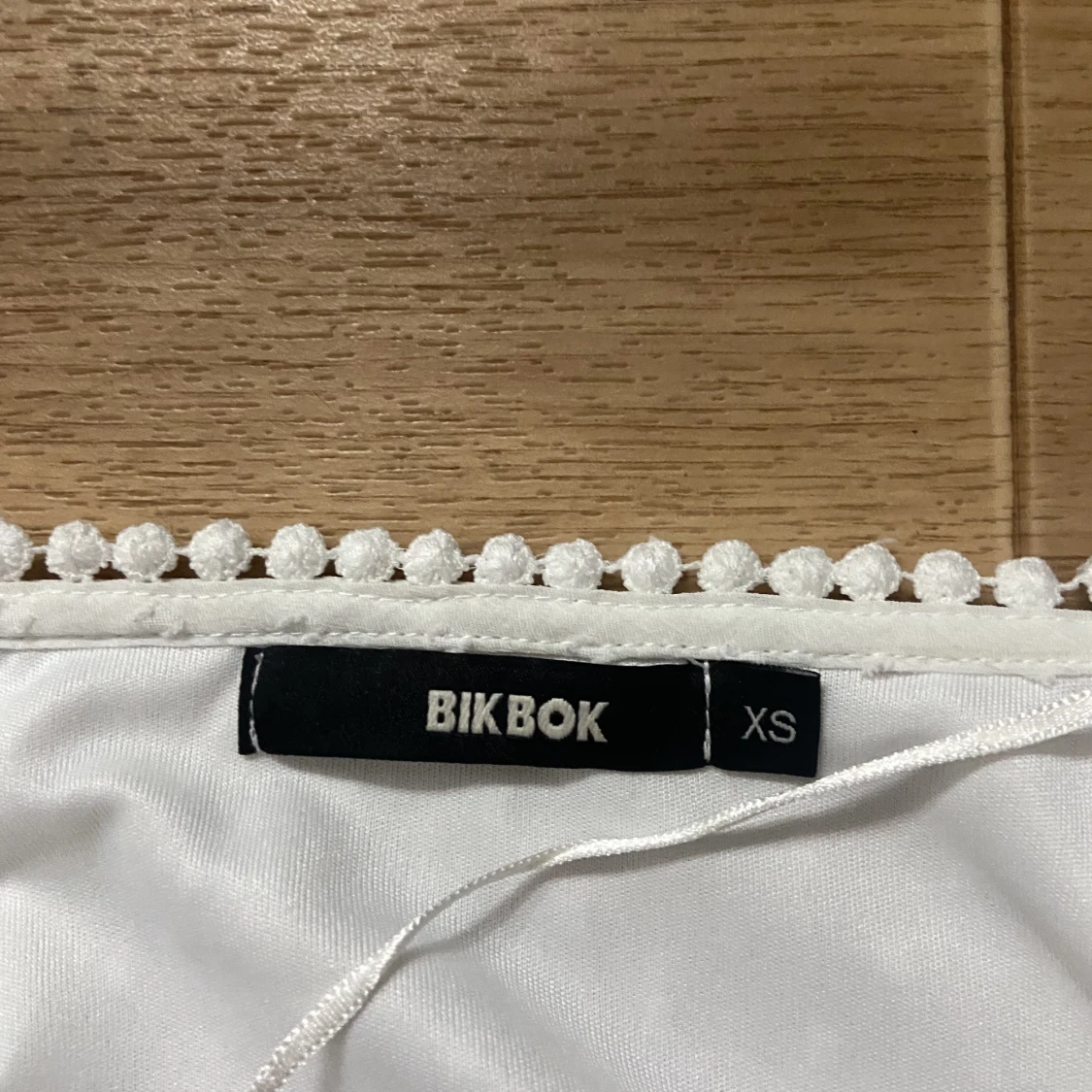 Vit omlott blus  - 91