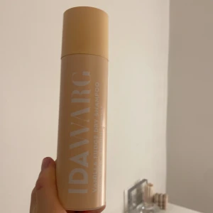 Dry shampoo - Knappt andvänd💞 luktar vanilj
