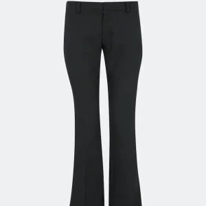 Vera petite kostymbyxor - Jag säljer dessa helt oanvända kostymbyxor från Bikbok. De var för små på mig. 