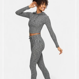 STRONGER Cush set - Använt fåtal gånger. Båda delar i L 