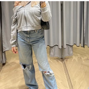 Jeans - Säljer dessa mid Rise jeans från zara i str 36