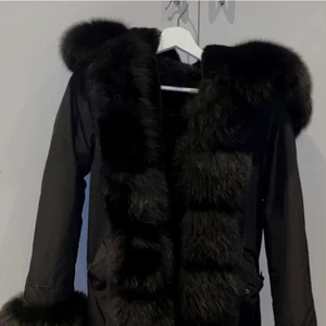 Fatima jacka  - Minsta storlek. Lite använd. 