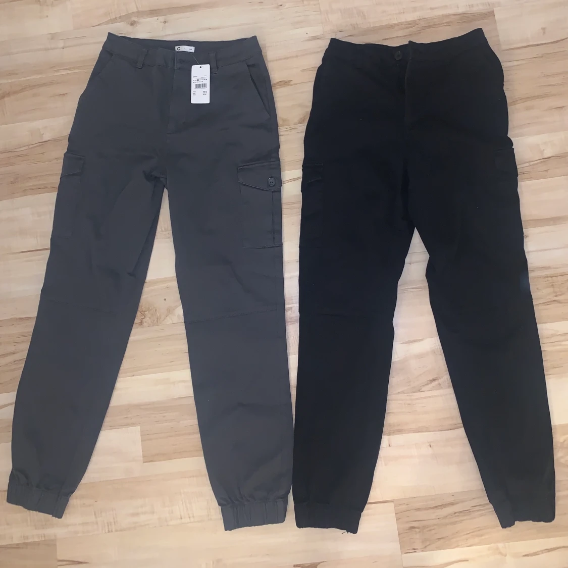 Cargo byxor grå & svart - 90