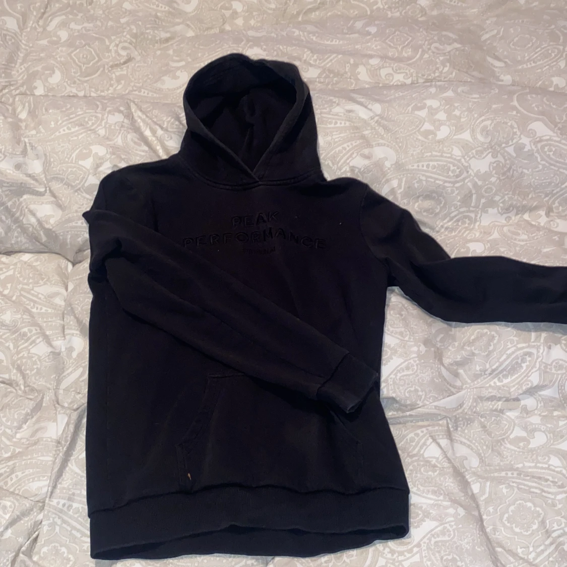 peak performance hoodie