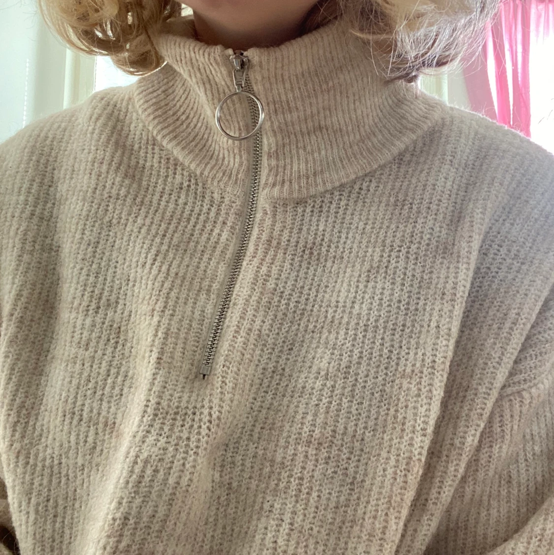 Beige tröja från hm - 90