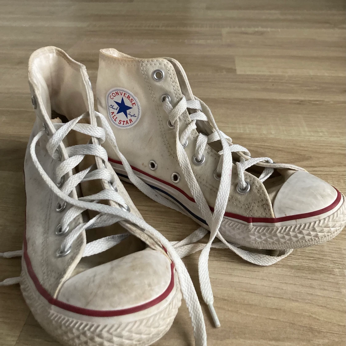 Vita converse