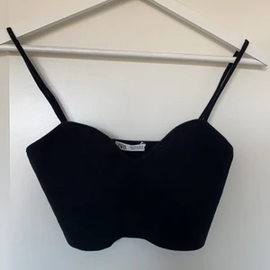 Zara topp - Jättefin men kommer ej till användning<3