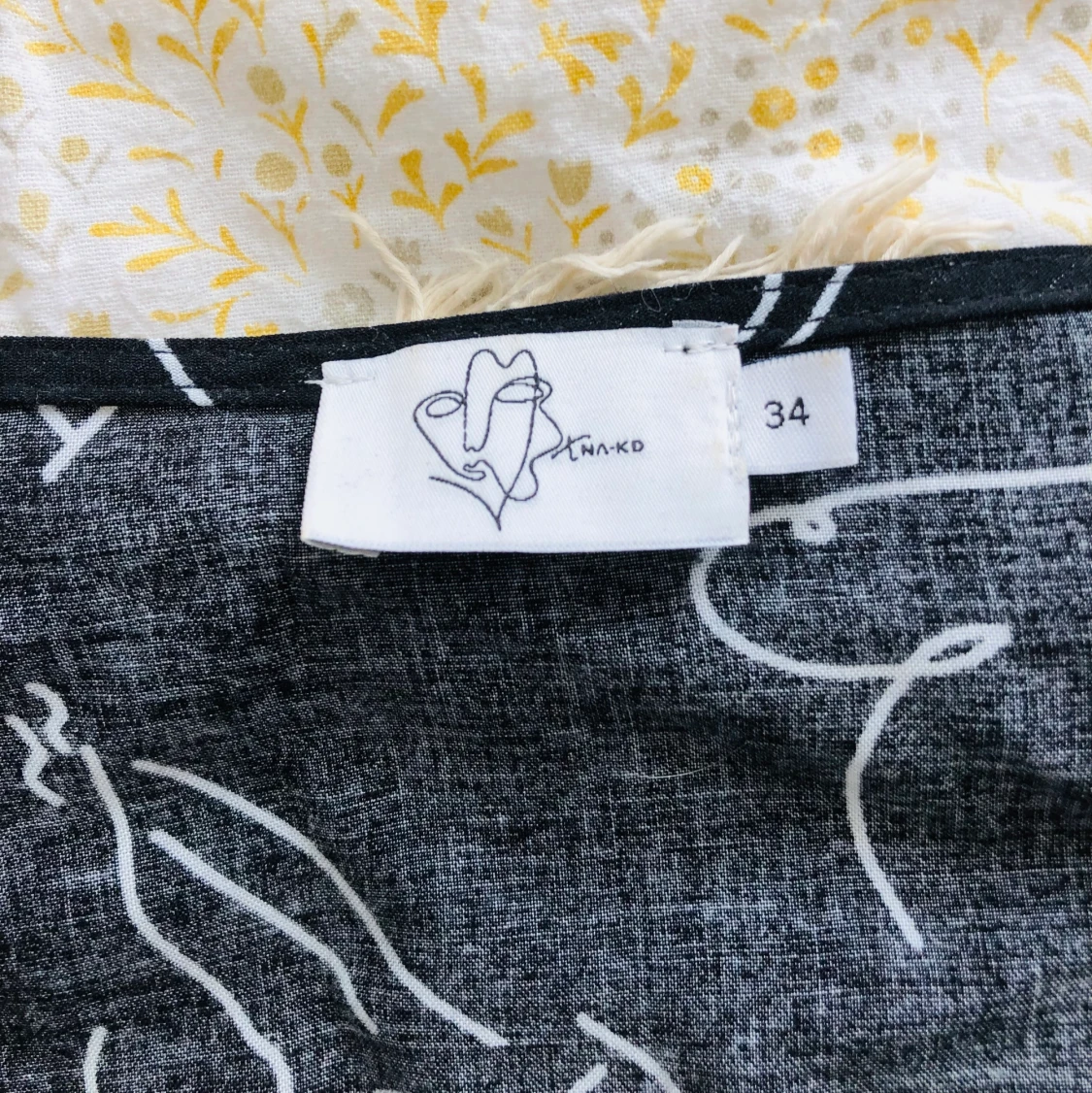 Söt omlottklänning  - 91