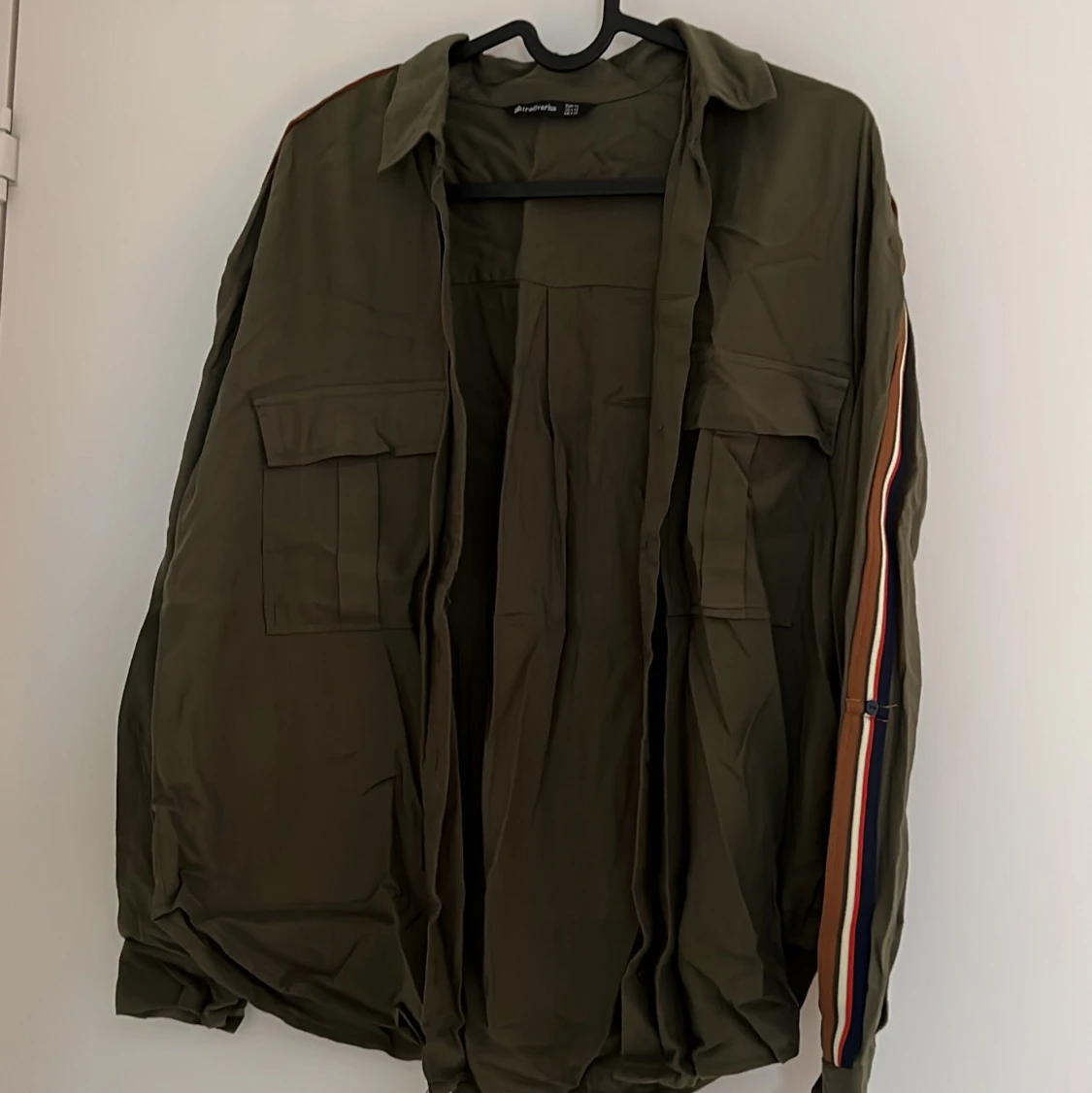 Cool grön skjorta - 90