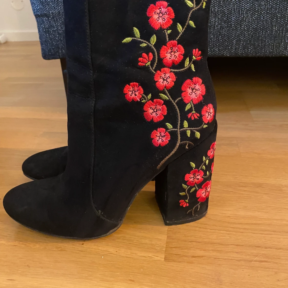 Blommiga Klackar Från Dasiq  - 90