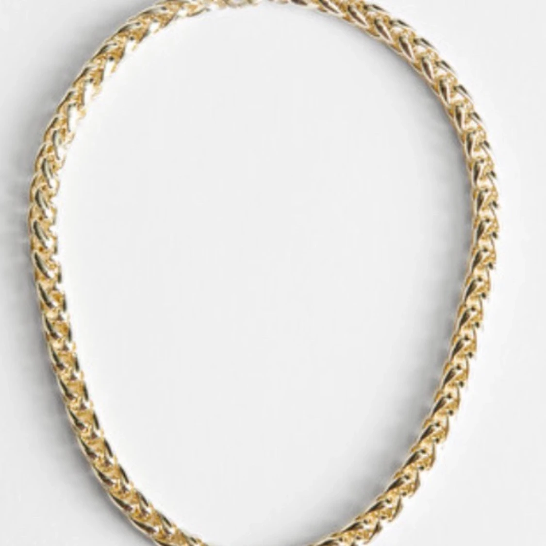 Twisten Chain Link necklaces 