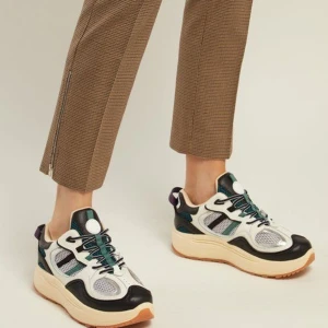 Eytys turbo jet  - säljer mina fina turbo jet, strl 38 men är lite större i strl. Frakt 69kr extra. Kan träffas upp i Gbg. 