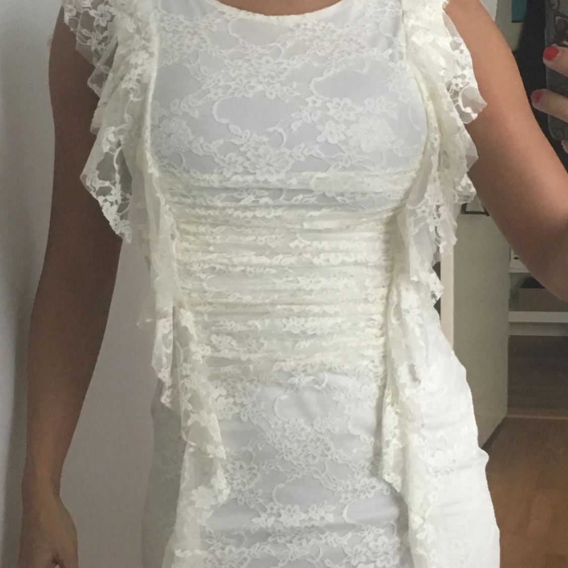 Spetsklänning, Rare