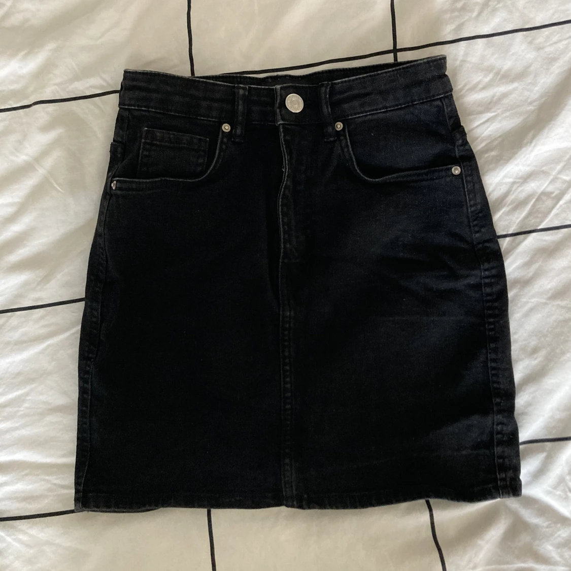 Stretchig jeanskjol från Zara