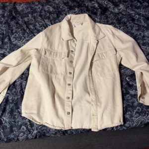 Weekday överskjorta  - Weekday överskjorta