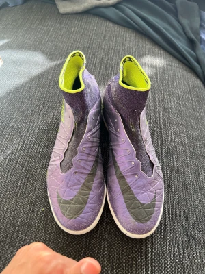 Nike inomhus fotbollsskor  - Nike inomhus fotbollsskor #futsal 
