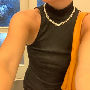 Klänning - Svart ribbad klänning