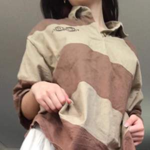 En tröja i bruna färger köpt på Humana som nu mera inte används🤎!