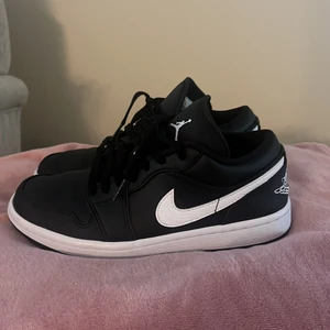 Jordan 1 low - Jordan 1 lows i storlek 38