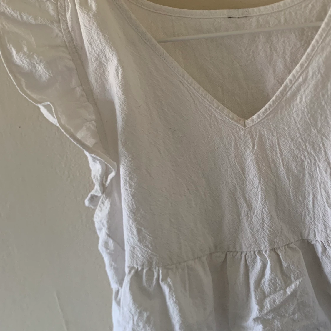 Blus med volanger 🖤🖤 - 90