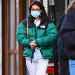 The north face jacka💚 - Superfin jacka i fint skick, nypris ca 2500 kr, mitt pris 1000 kr💕 vid snabb affär kan priset diskuteras! Bilderna är lånade, kom privat för fler bilder!💘