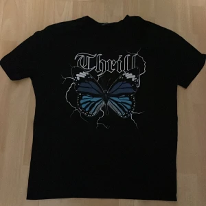 Newyorker t-shirt storlek S - Säljes då den är för liten. Tröjan är i bra skick, inga fläckar