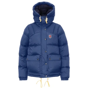 Fjällräven expidition down lite W - Inköpt höst 2019, använd i två säsonger. Mycket fint skick, finns svagt spår av parfymdoft. Är ej kemtvättad. Storlek M, passar mig som har 36-38, får plats med tjocktröja under.  Nypris 6900kr