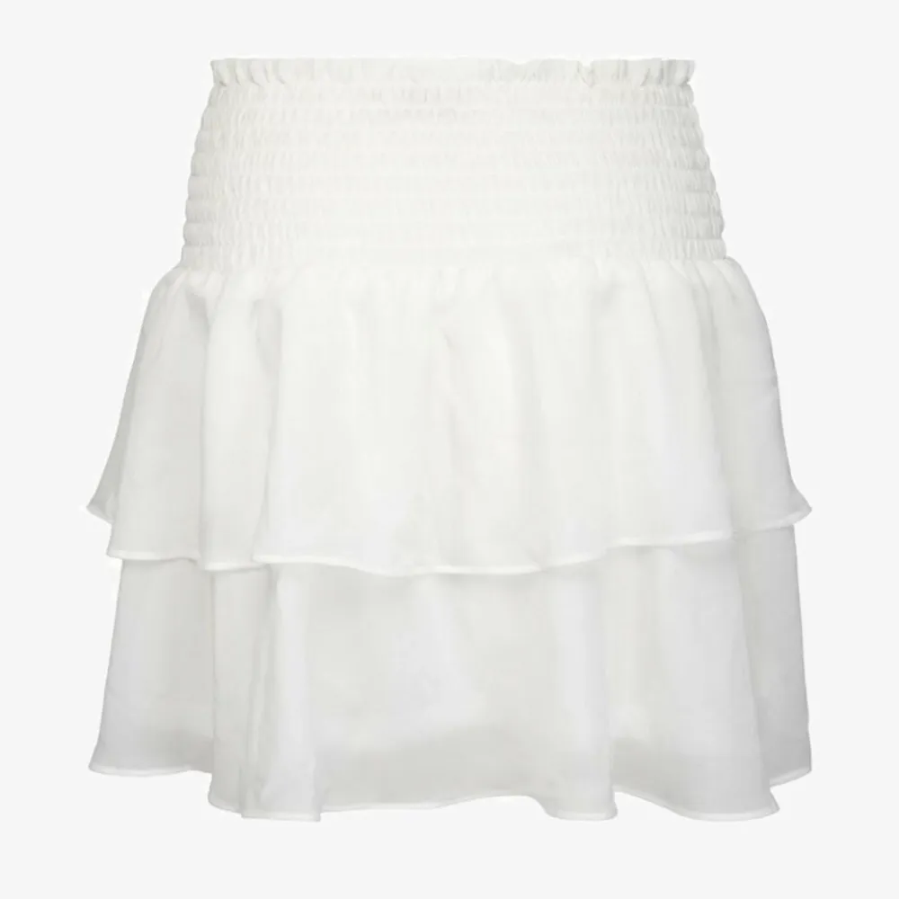 BYTER gärna denna kjol i storlek M för en likadan i storlek S eller XS. Står för frakten. Kjolar.