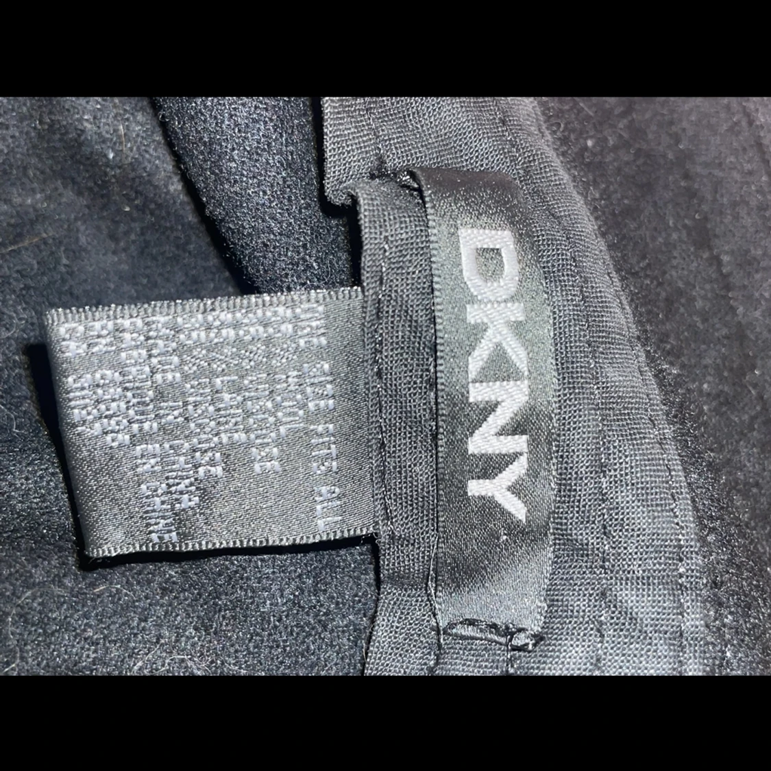 DKNY bucket hat - 90
