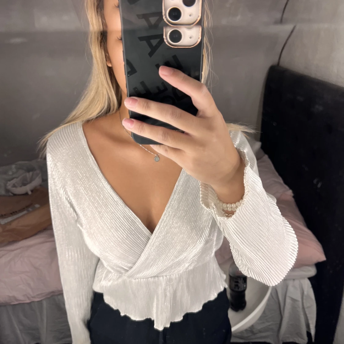 Silvrig tröja  - 91