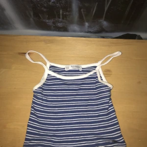 Litet linne - Randigt