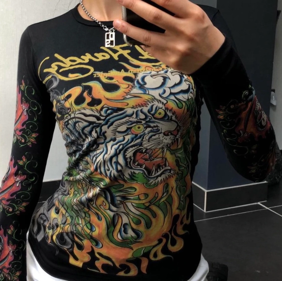 Ed hardy långärmad  - 91