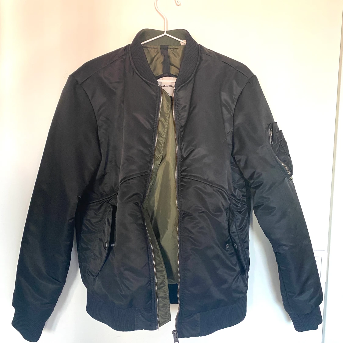 Svart Bomberjacka - 91